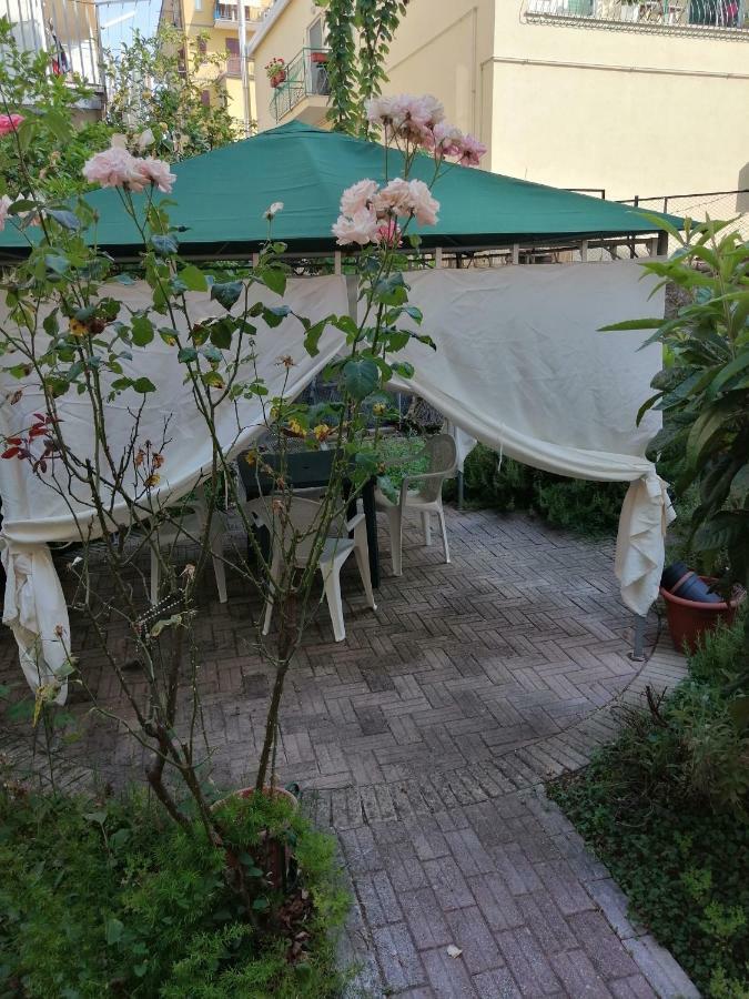 Willa Casa Anna Cava deʼ Tirreni Zewnętrze zdjęcie